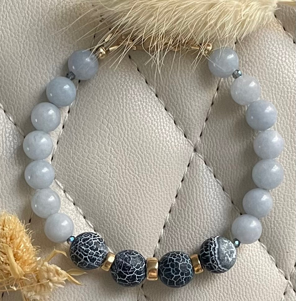 Agate with Aquamarine Beads Bracelet